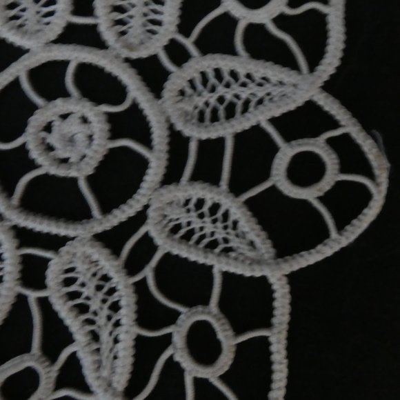 Vintage Floral Handmade Knit Crochet Doily - Picture 4 of 7